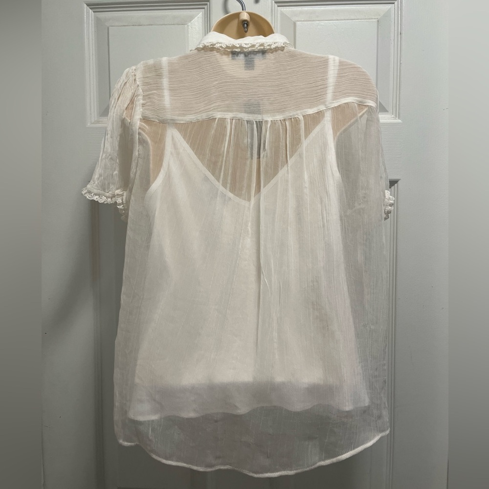 J.CREW Ivory Sheer Chiffon Lace
Trim Button Up Shirt Size 6 - NWT - Picture 11 of 15